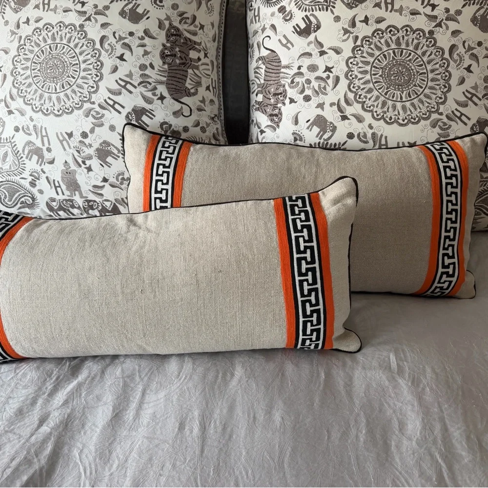 2 Jonathan Adler Palm Springs Decorative Pillow - Beige with Multicolor Trim